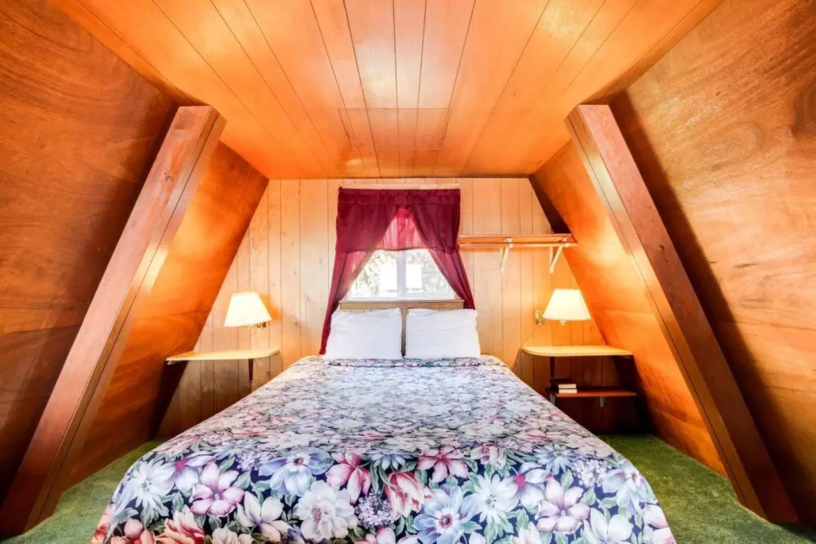 Alpine Chalet 11 Half Loft