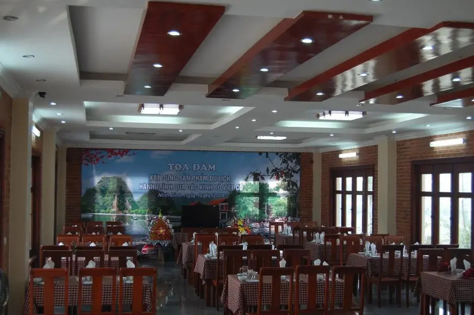 Tam Coc La Montagne Resort & Spa