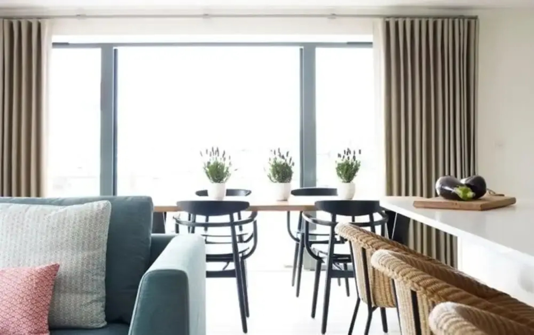 5 The Salterns, Chichester 401155