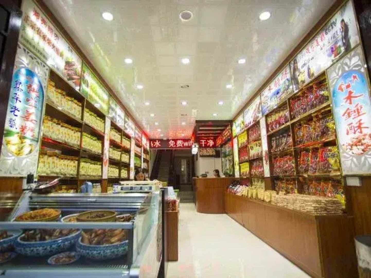 Gongyulou River View Homestay