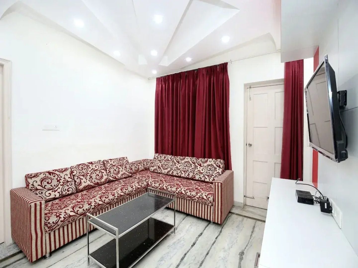 OYO 13341 Home 2BHK Valley VIew Barogh