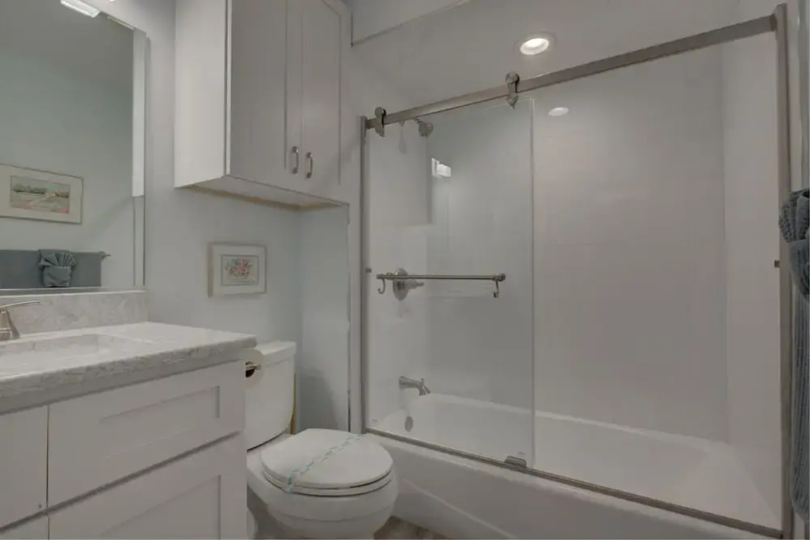 Beach Palms Unit 2B by Anna Maria