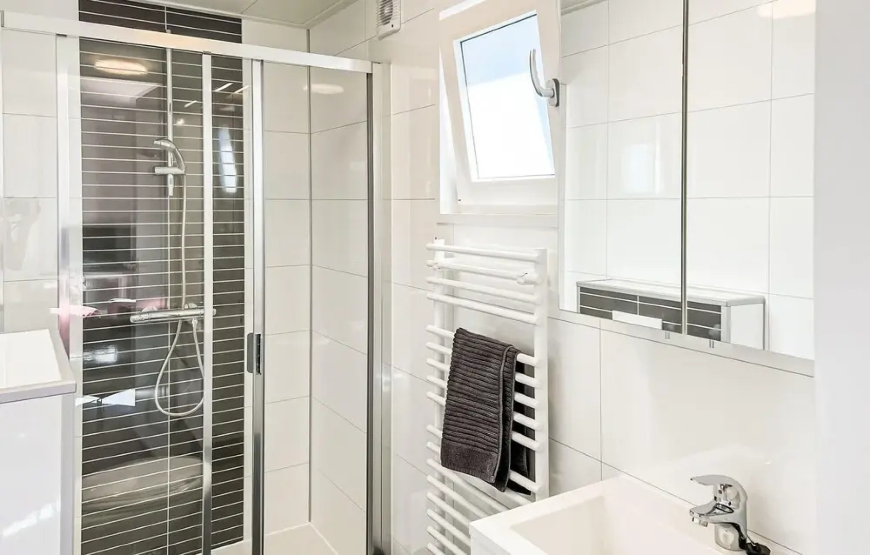 Stunning Home in Breukelen With Wifi and 2 Bedrooms