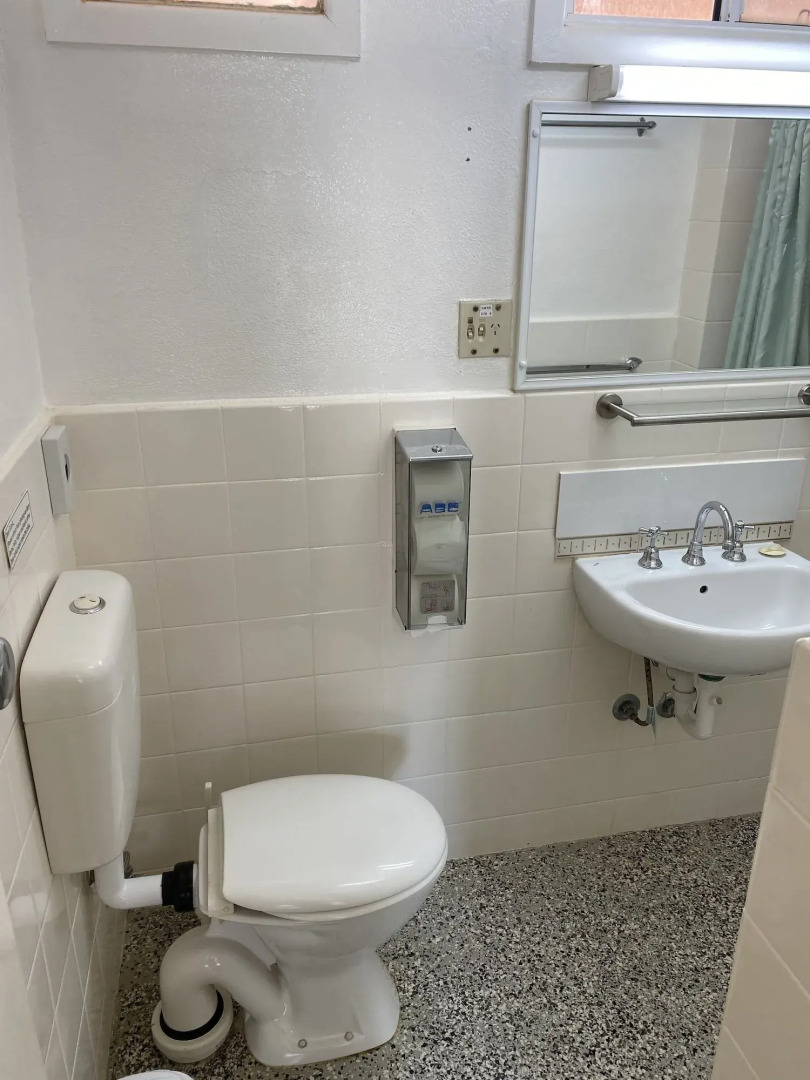 Paddle Steamer Motel