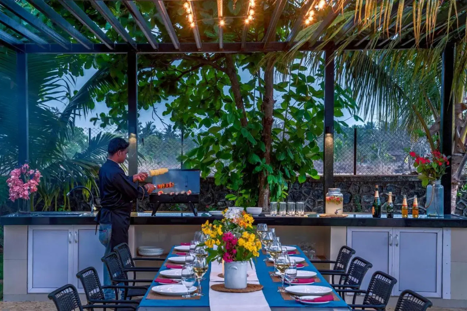 Saffron Stays Gardenia