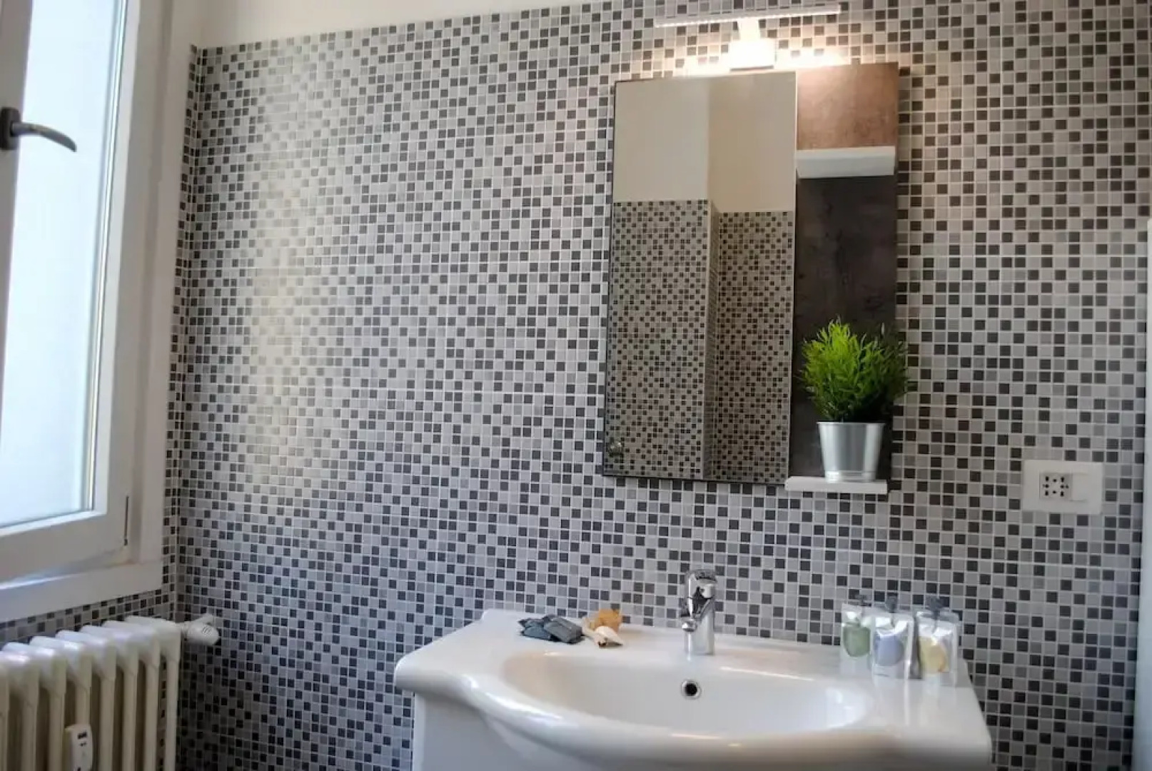 Bnbook - Galbiati Flat