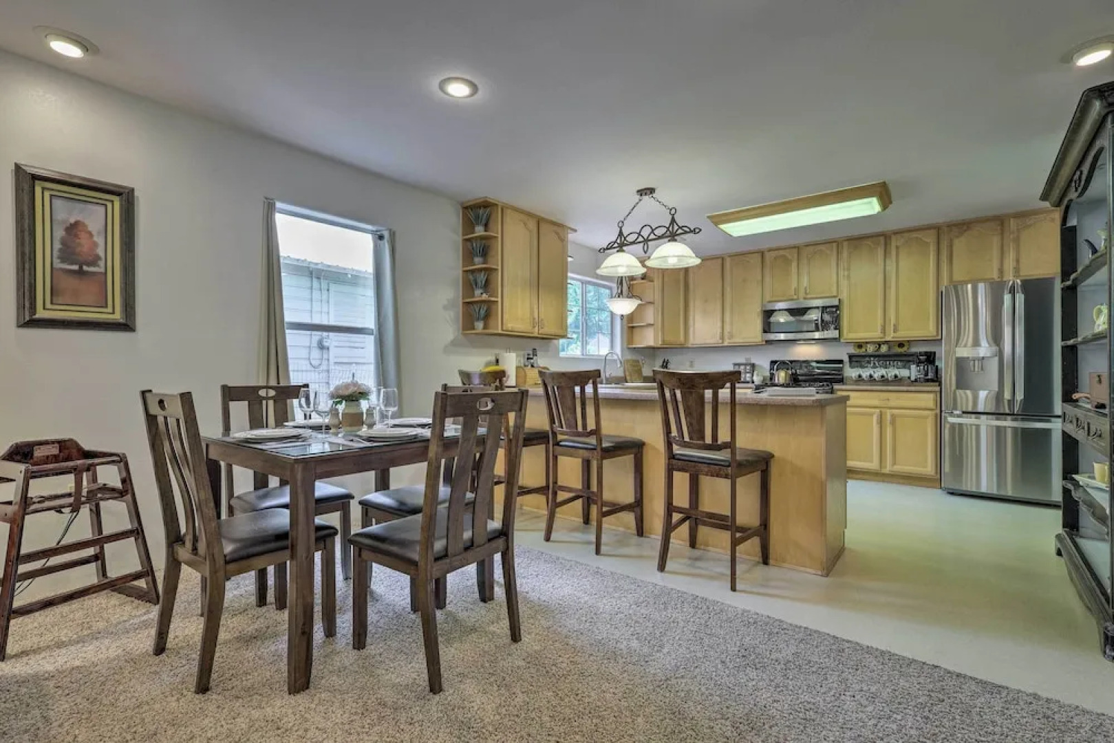 Outdoorsy Caliente Retreat w/ Screened Porch