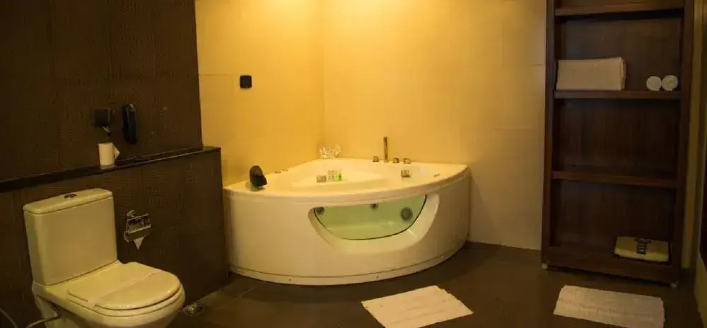 Esthell Village Resort