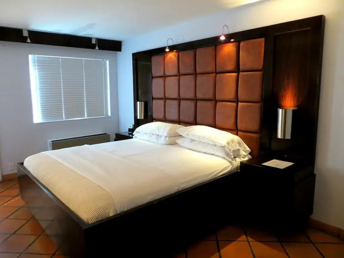 Blue Moon Gay Resort