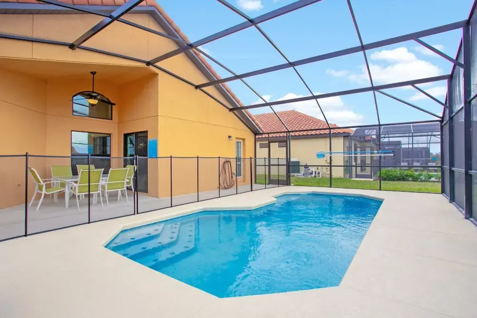 Rosemount Villa Providence 4