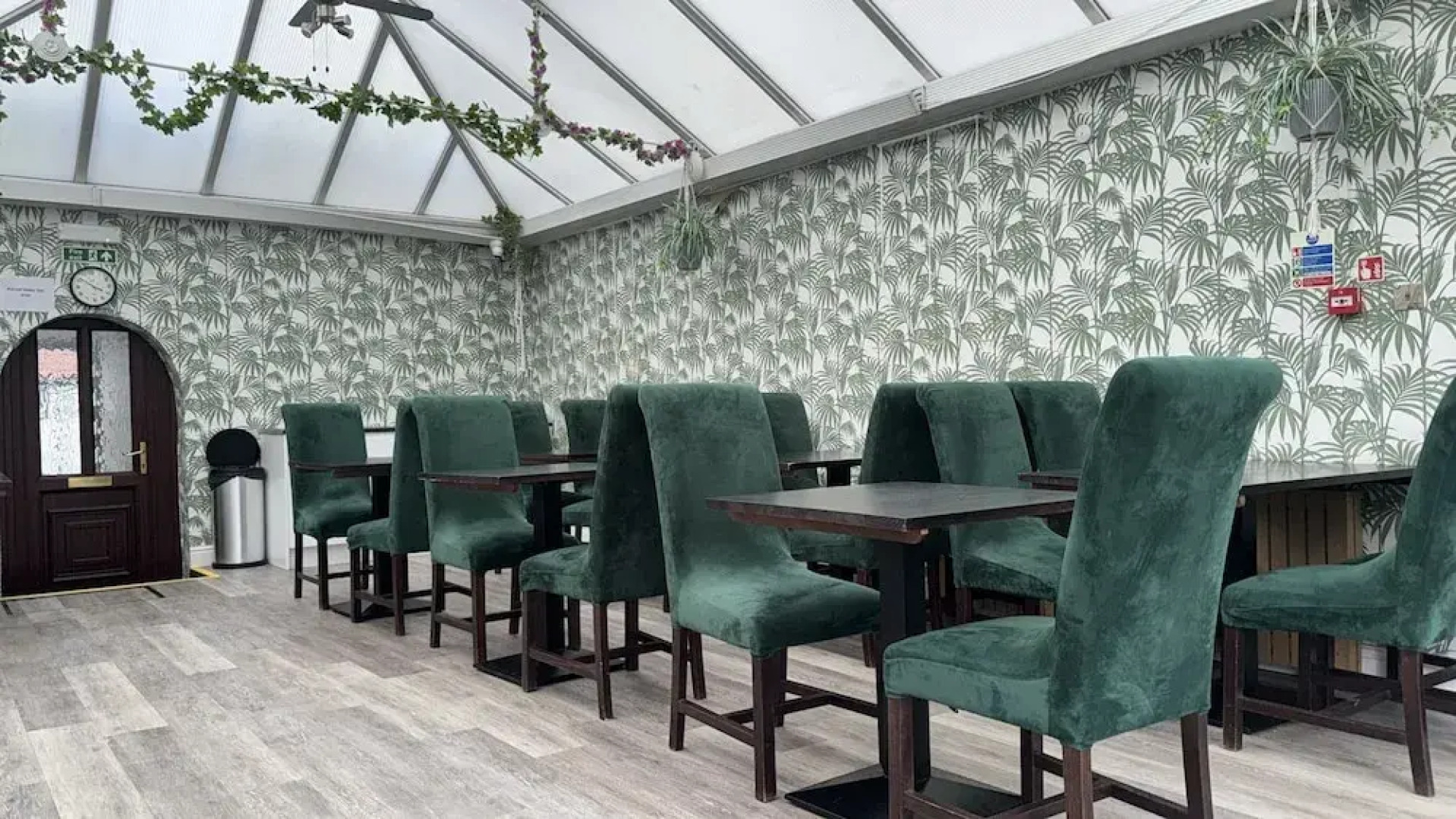 The Hare And Barrel Hotel