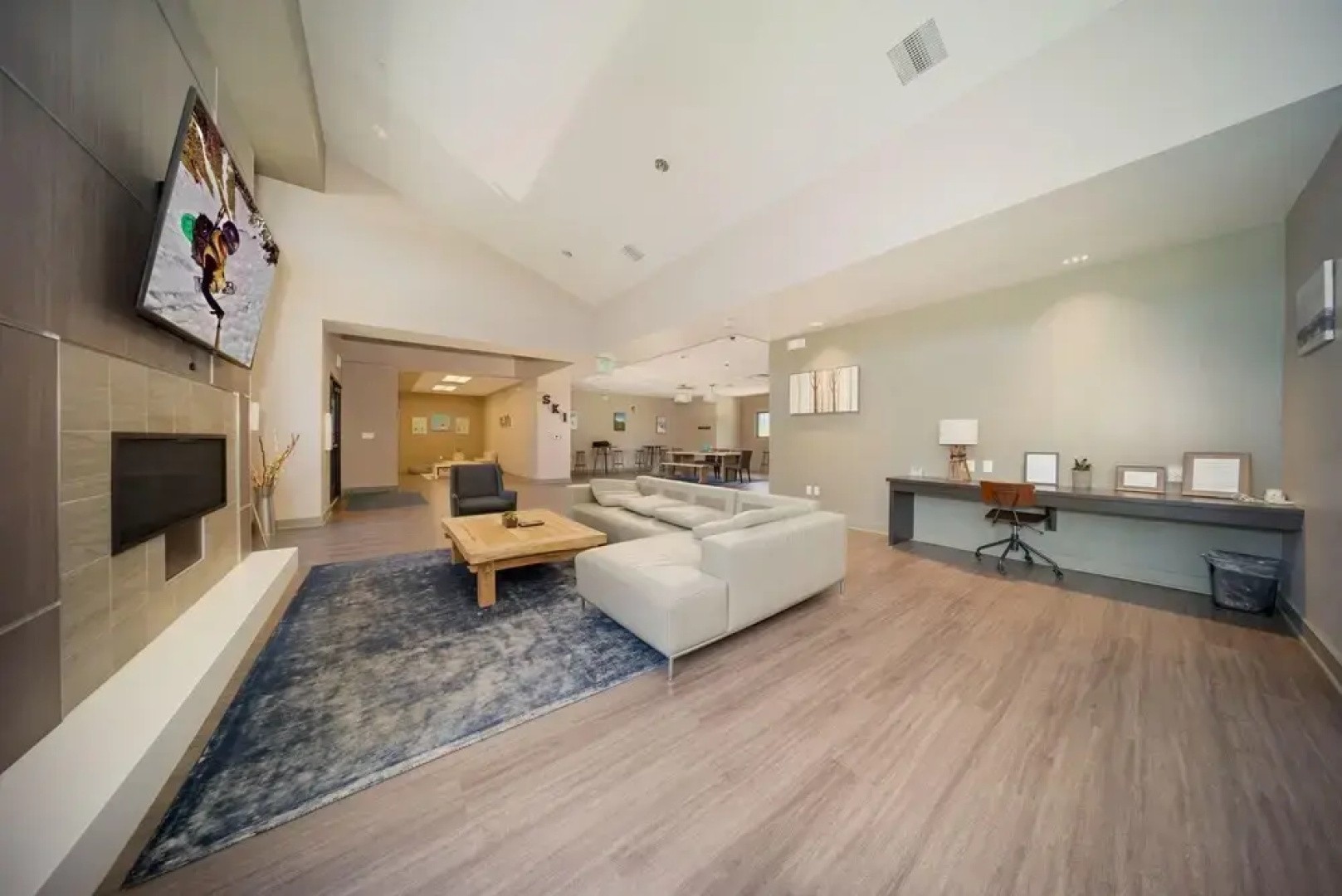 Hi Country Haus Unit 2115 by Stay Winterpark