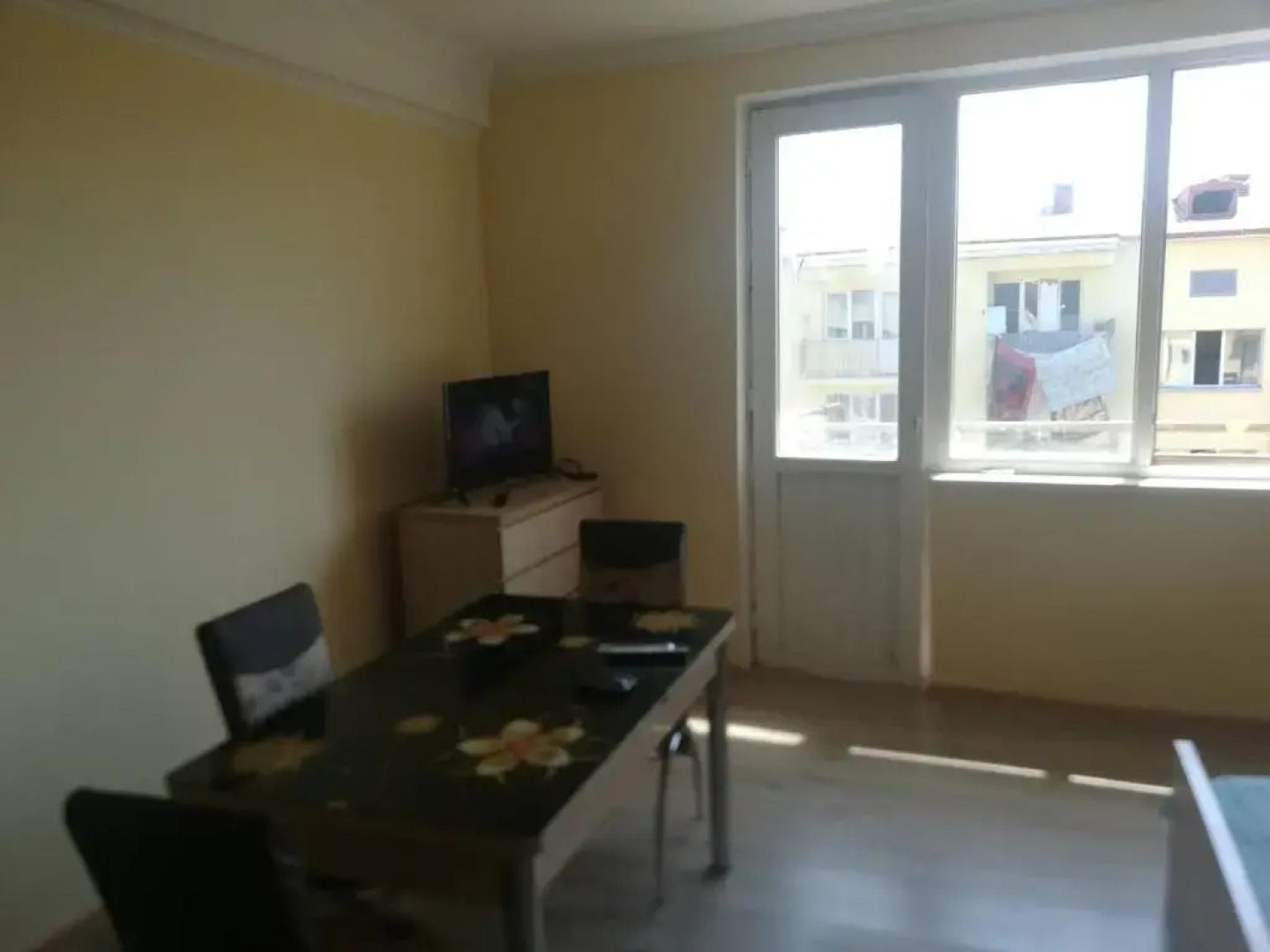 Apartment near the sea