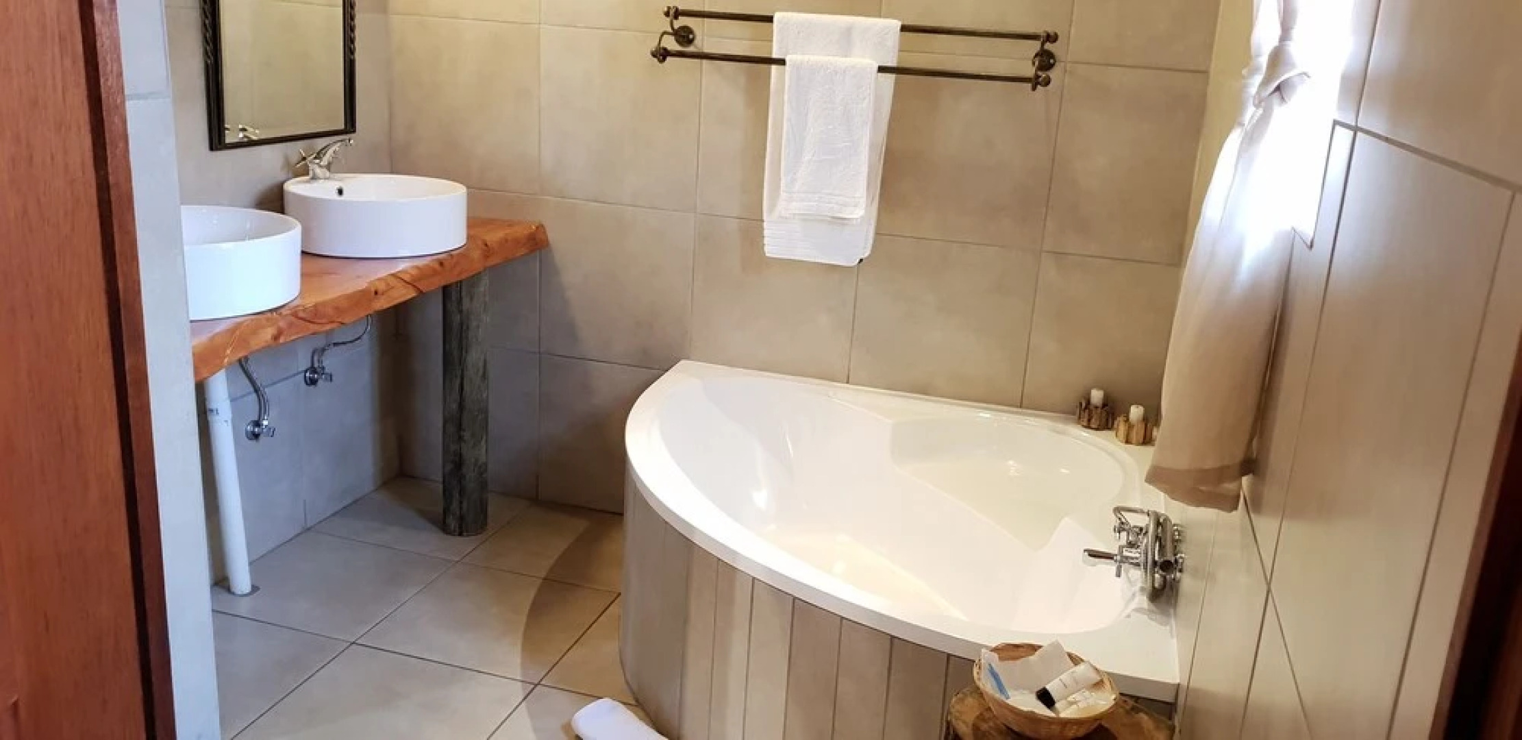 Woodlands Game Lodge