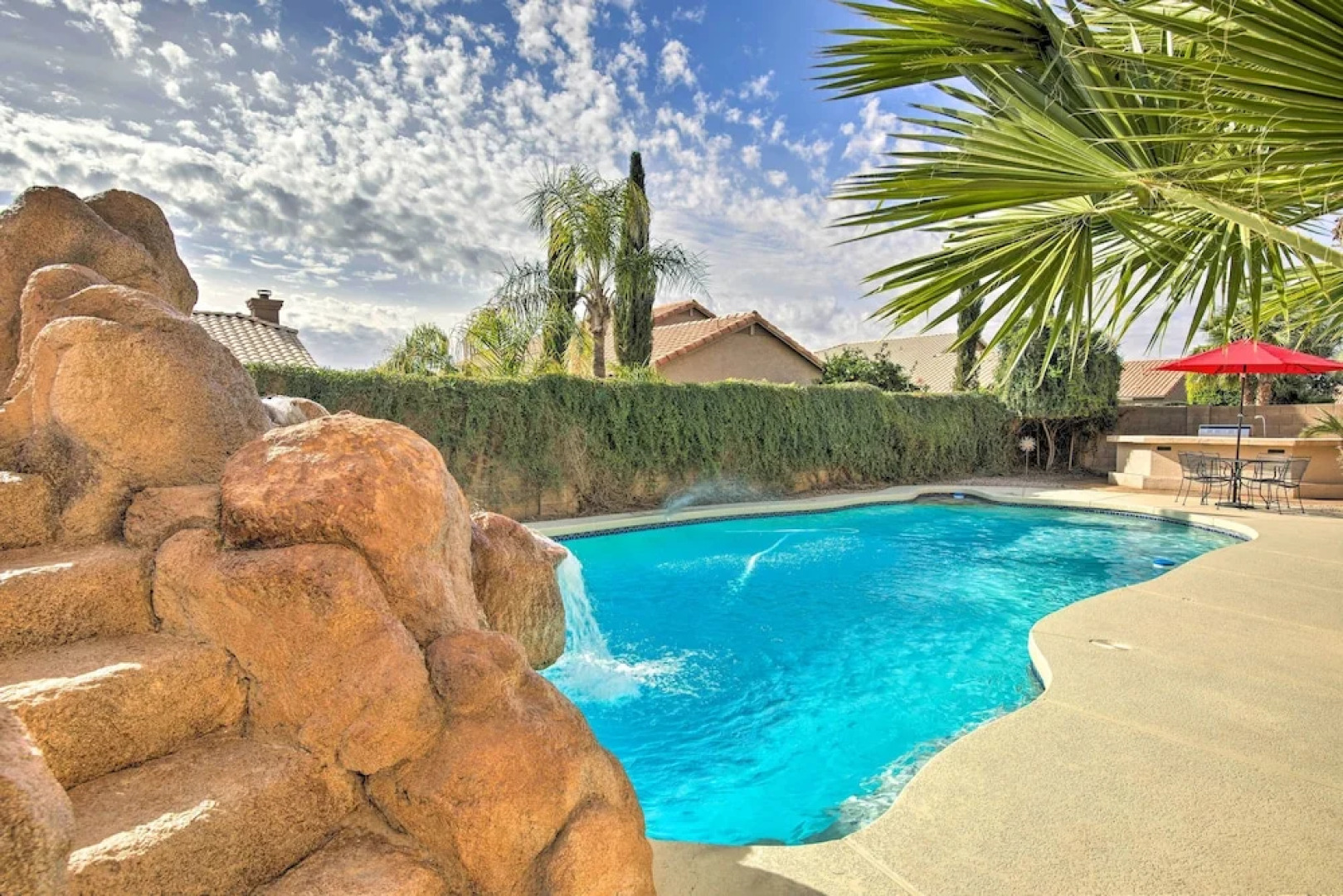 Gilbert Group Getaway: 3 Mi to Dtwn