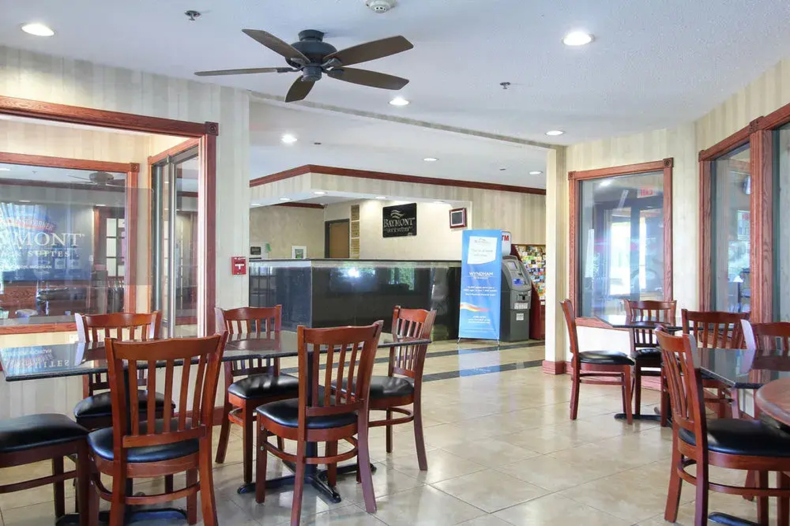 Baymont Inn & Suites Muskegon