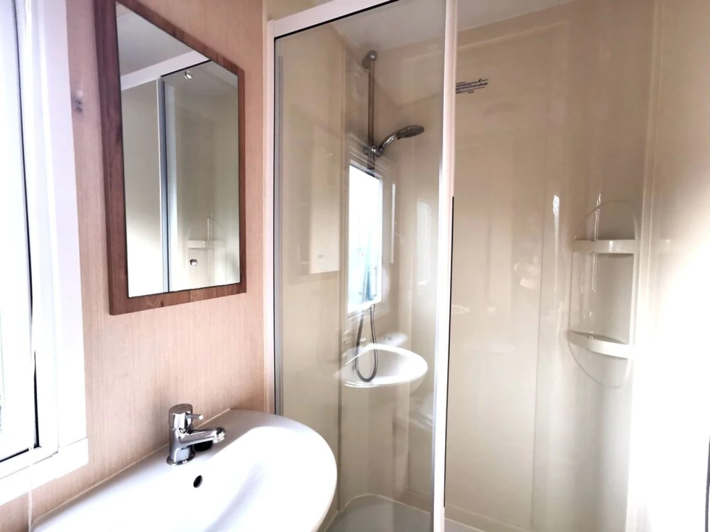 Snowdonia Sunbeach Holiday Sea and Mountain View