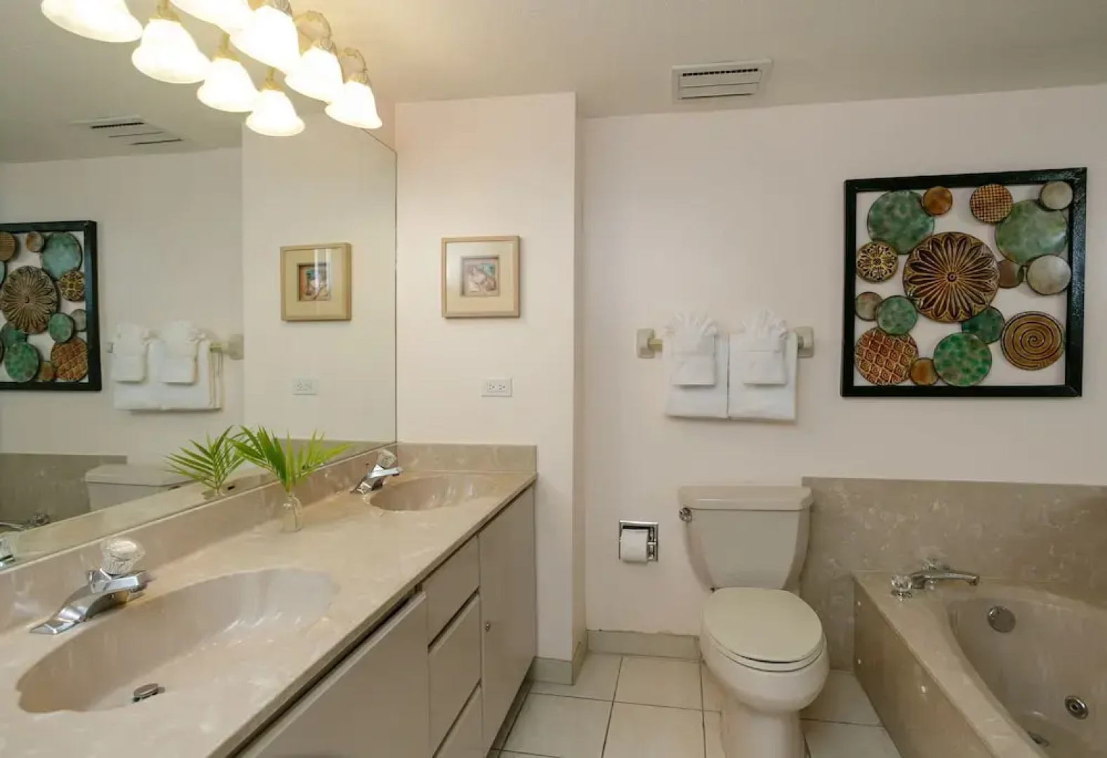 The Colonial Club, Oceanfront Condos