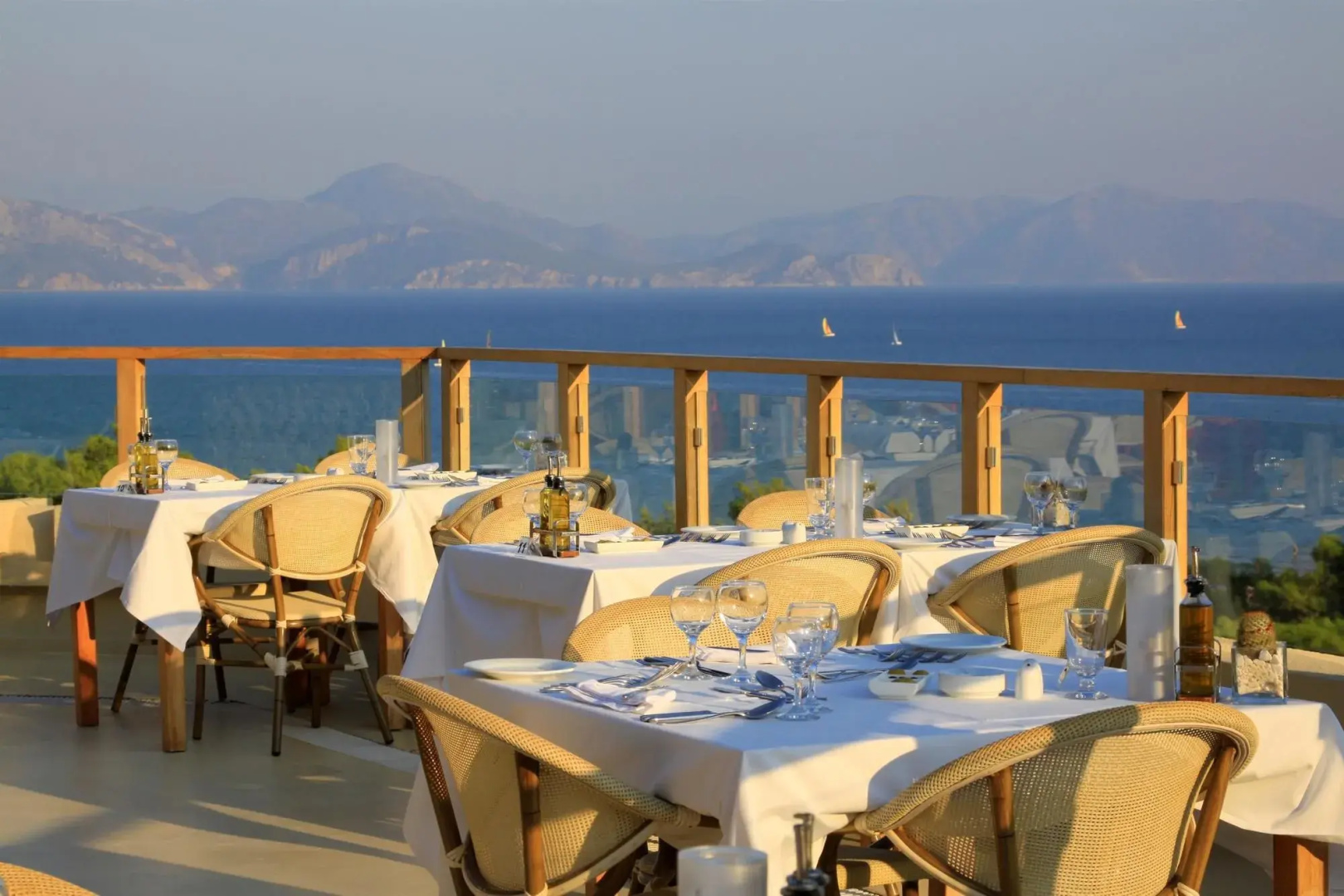 Club Nur Hotel