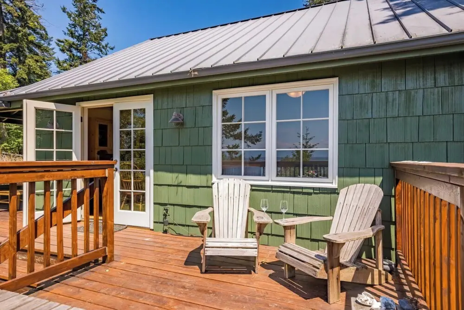 Smugglers Lagoon Beach Cottage by Avantstay