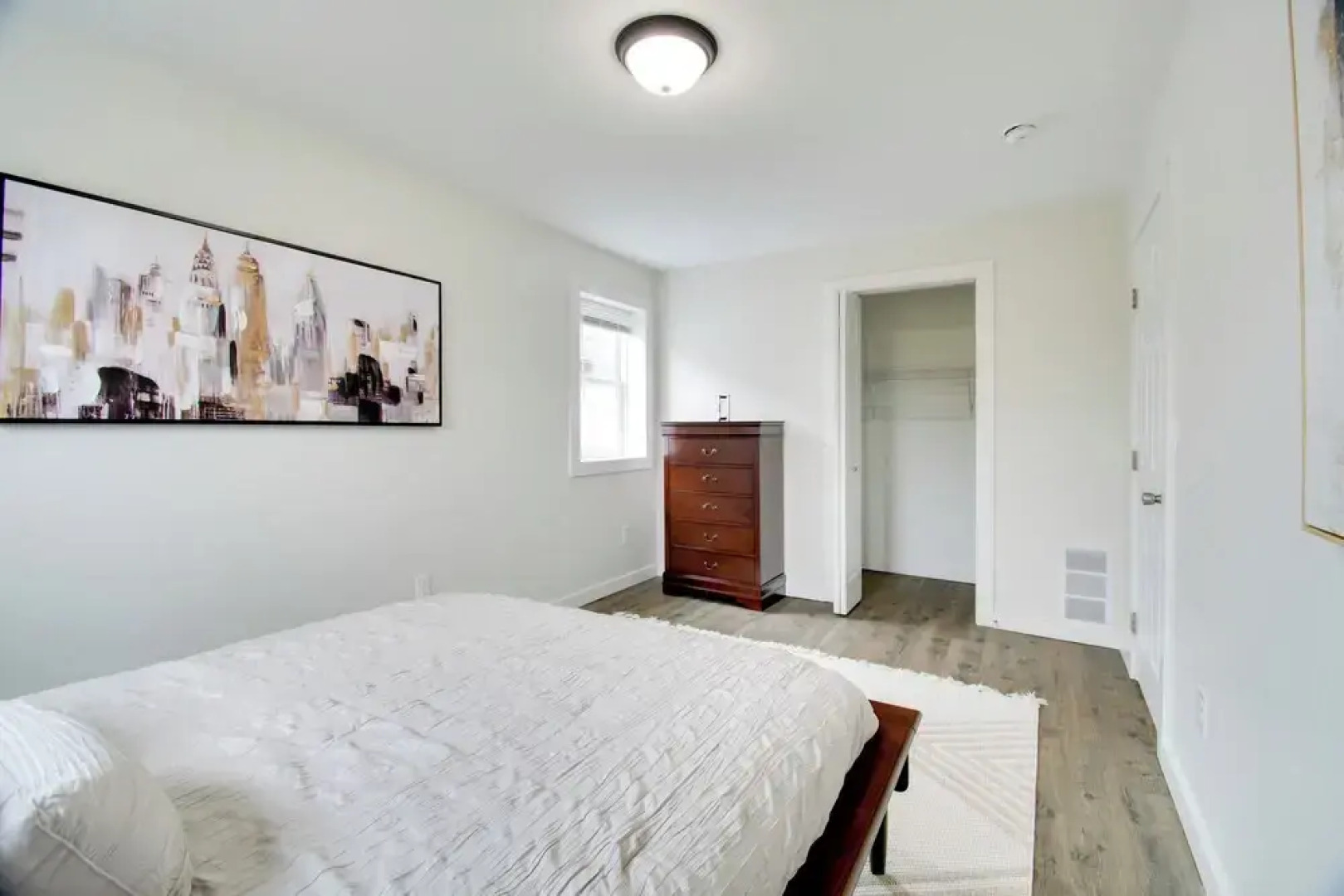 < 1 Mi to Lake Ontario: Oswego Group Retreat