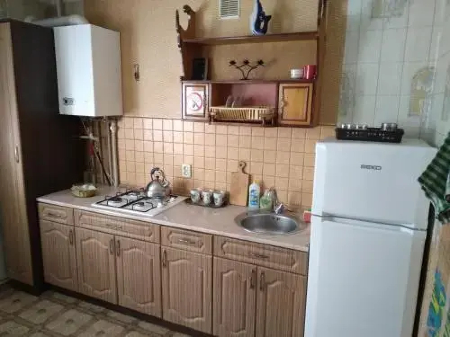 Apartment on Peremohy Street 8