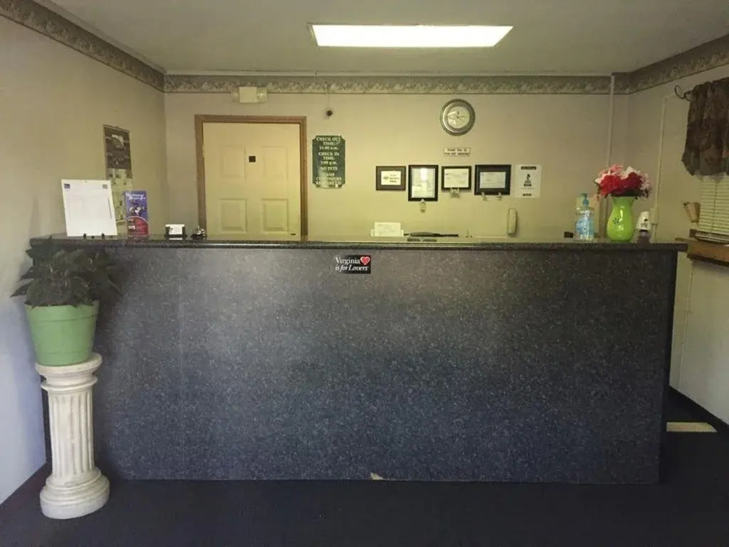 Washington Burgess Inn