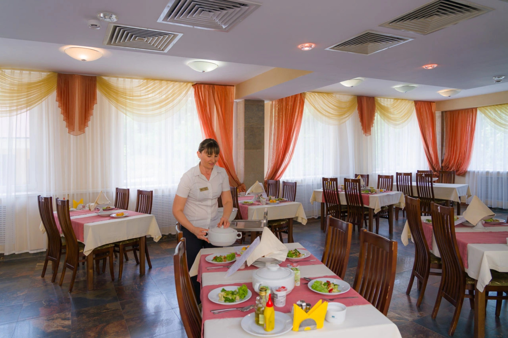 Оздоровительный курортный отель Горный