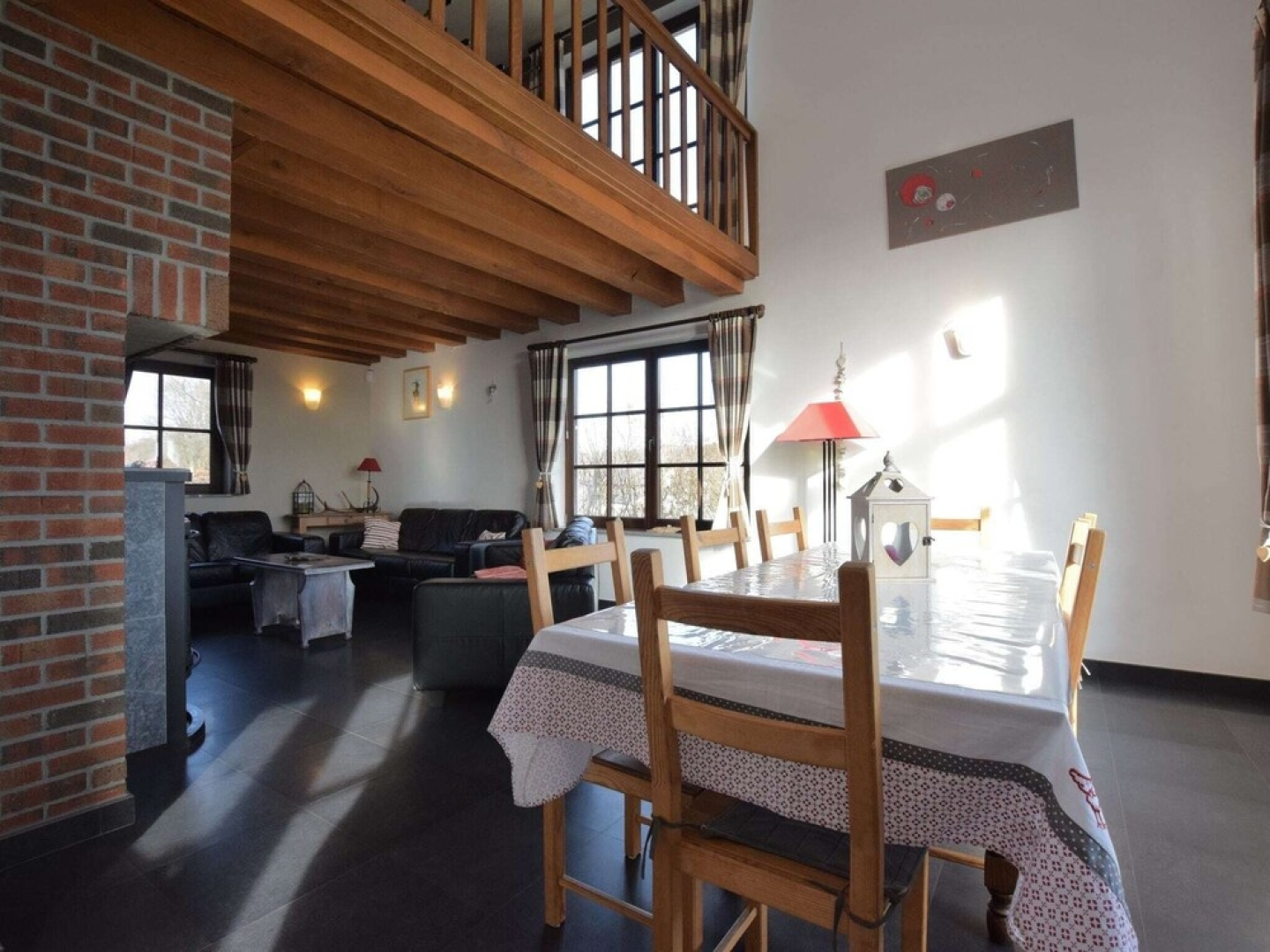 Beautiful Modern Villa Close to Houffalize, Comfort and Relaxation Guaranteed