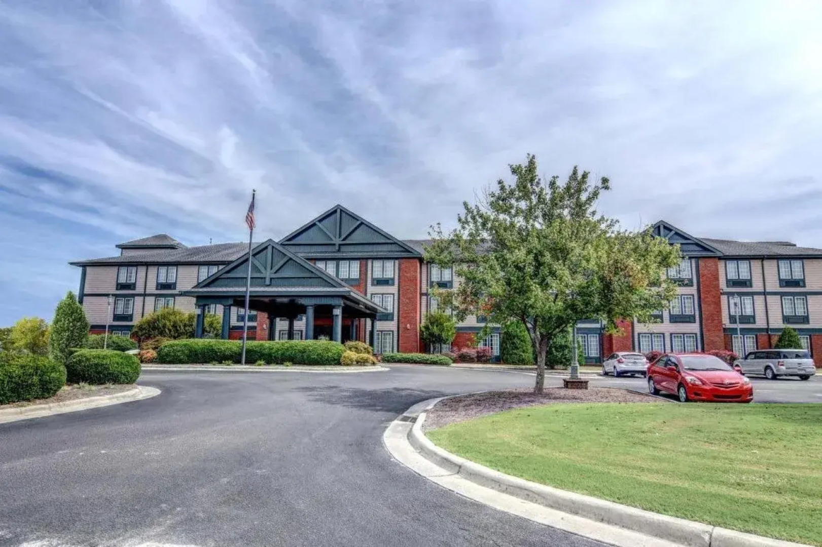 The Inn at River Landing