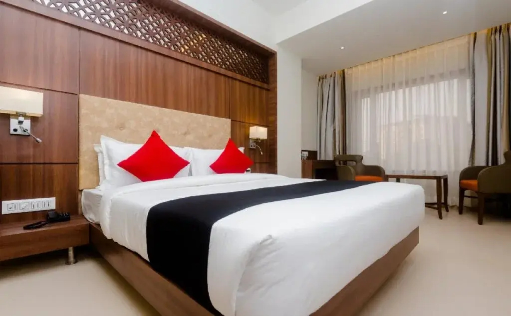 Hotel Mathoshree By OYO Rooms