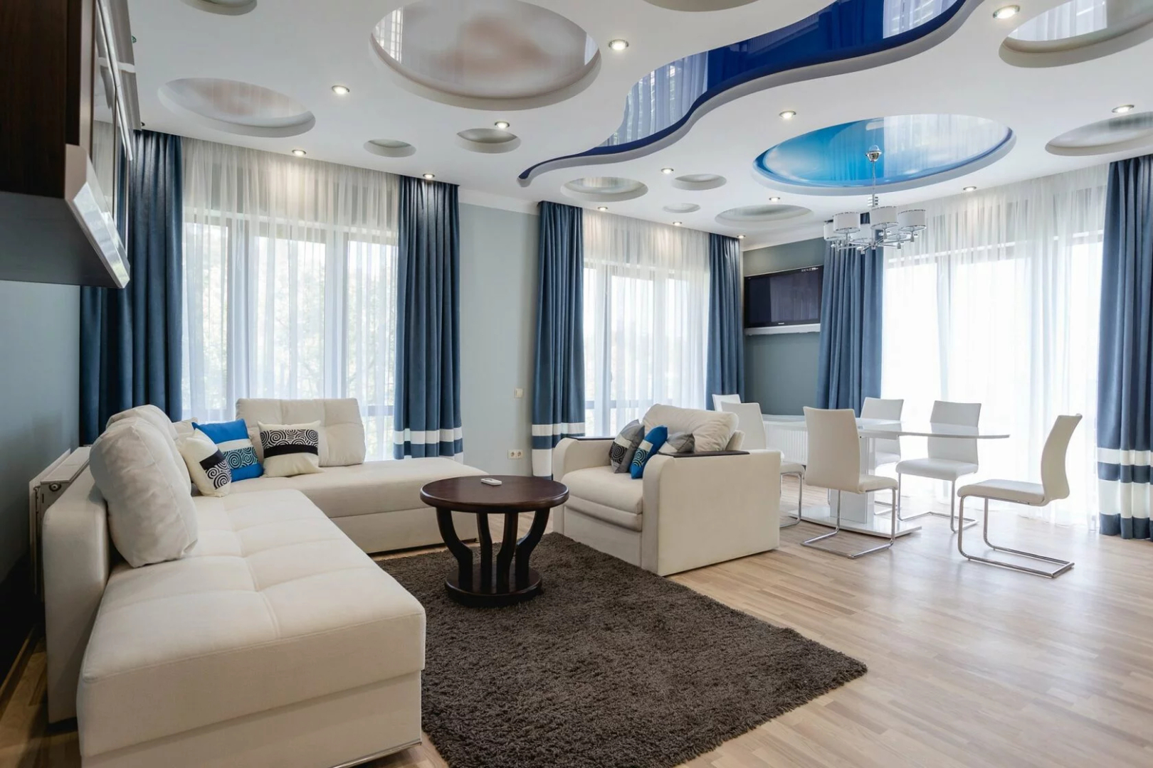 Вилла Парковый спуск