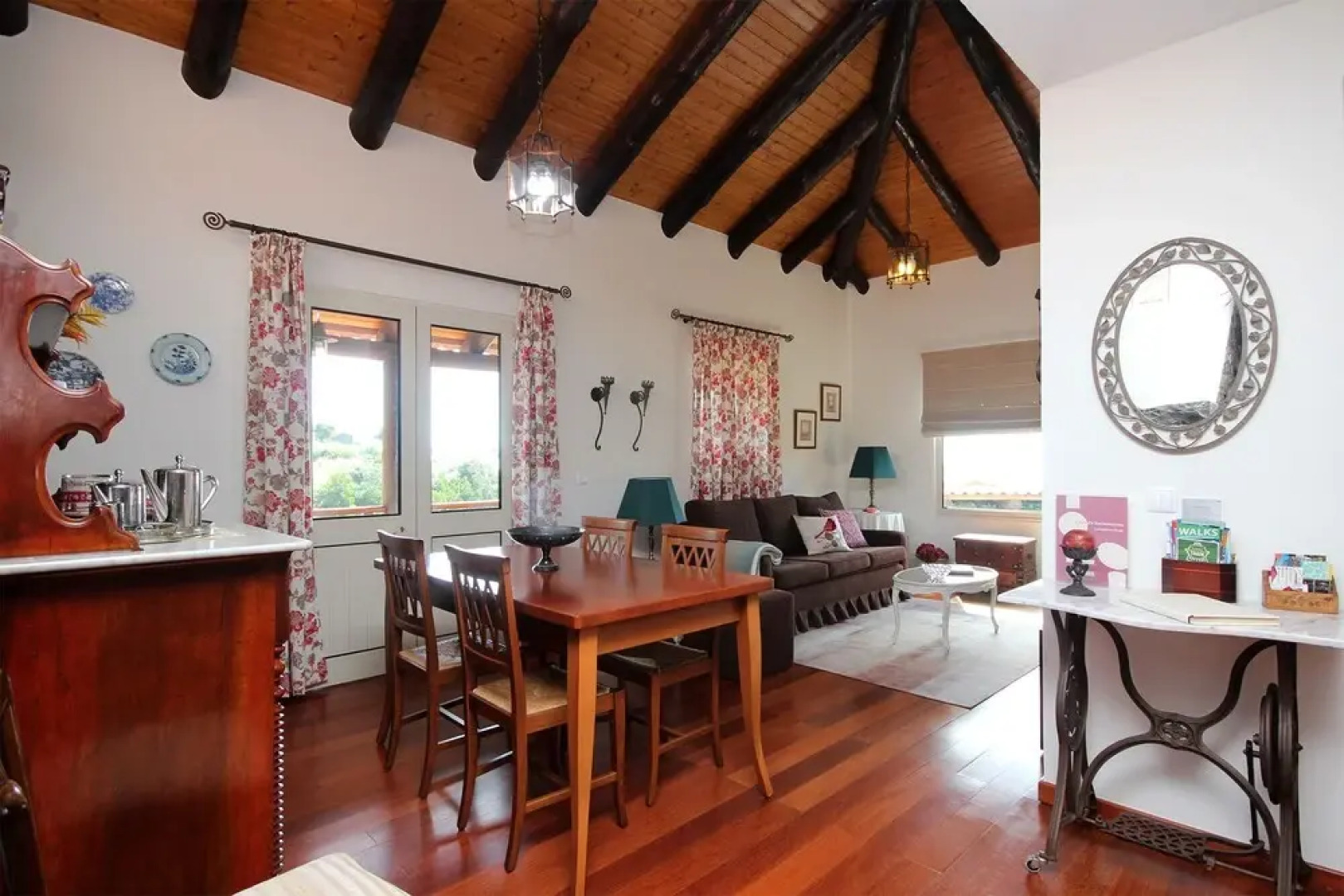 Cantinho Das Faias by HR Madeira