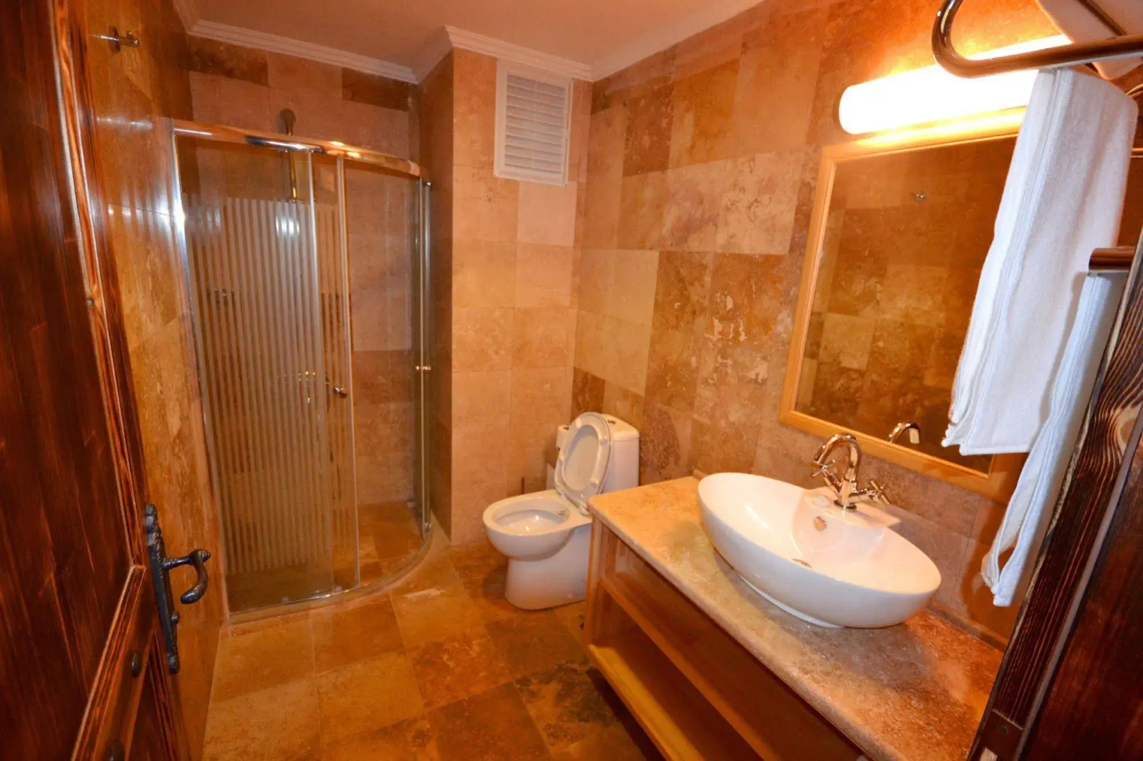Doada Hotel