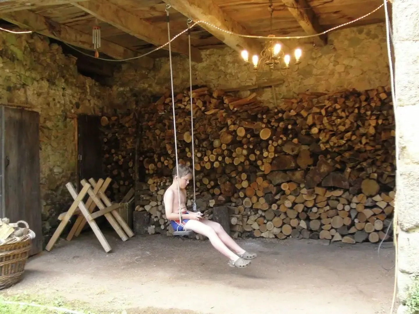 Cozy Mansion in Brandonnet With Swimming Pool