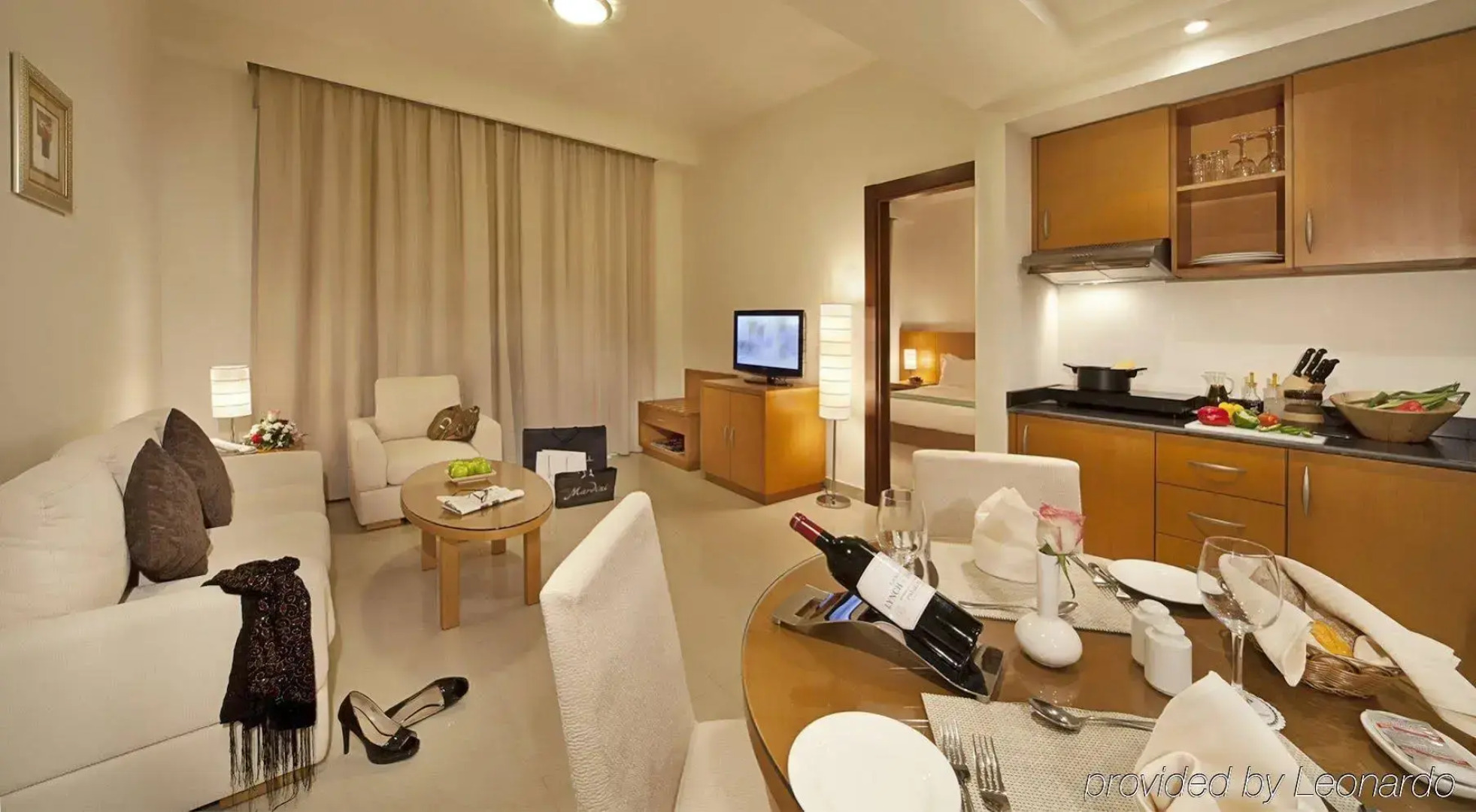 BM Acacia Hotel and Apartments