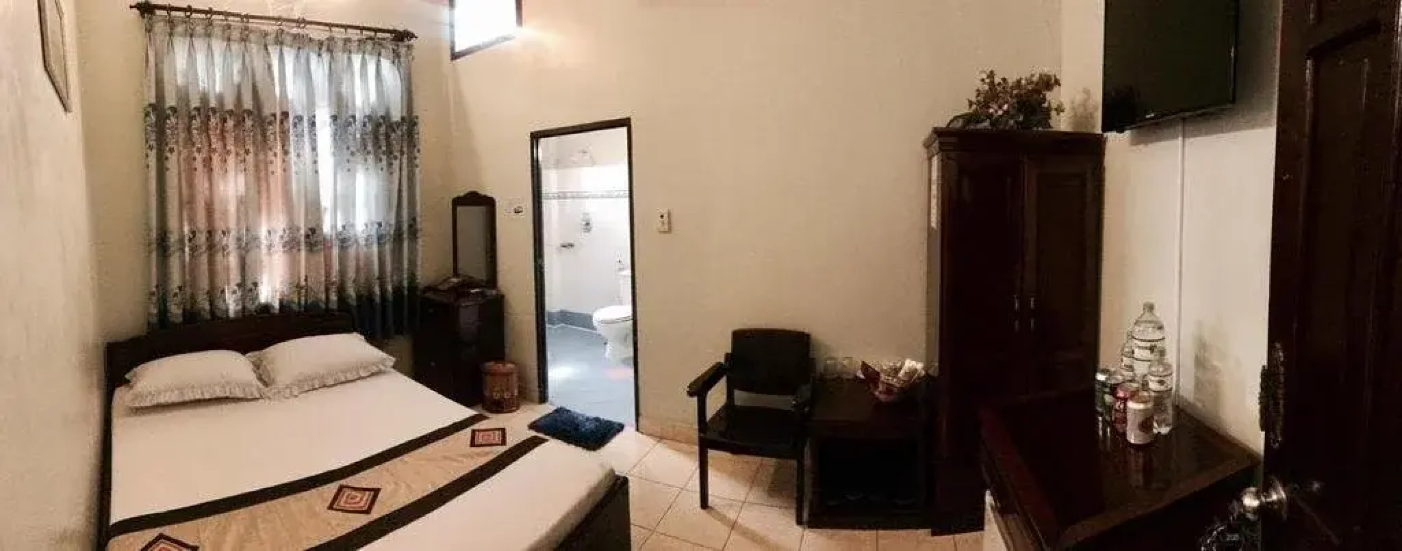 Phuong Nam Hotel