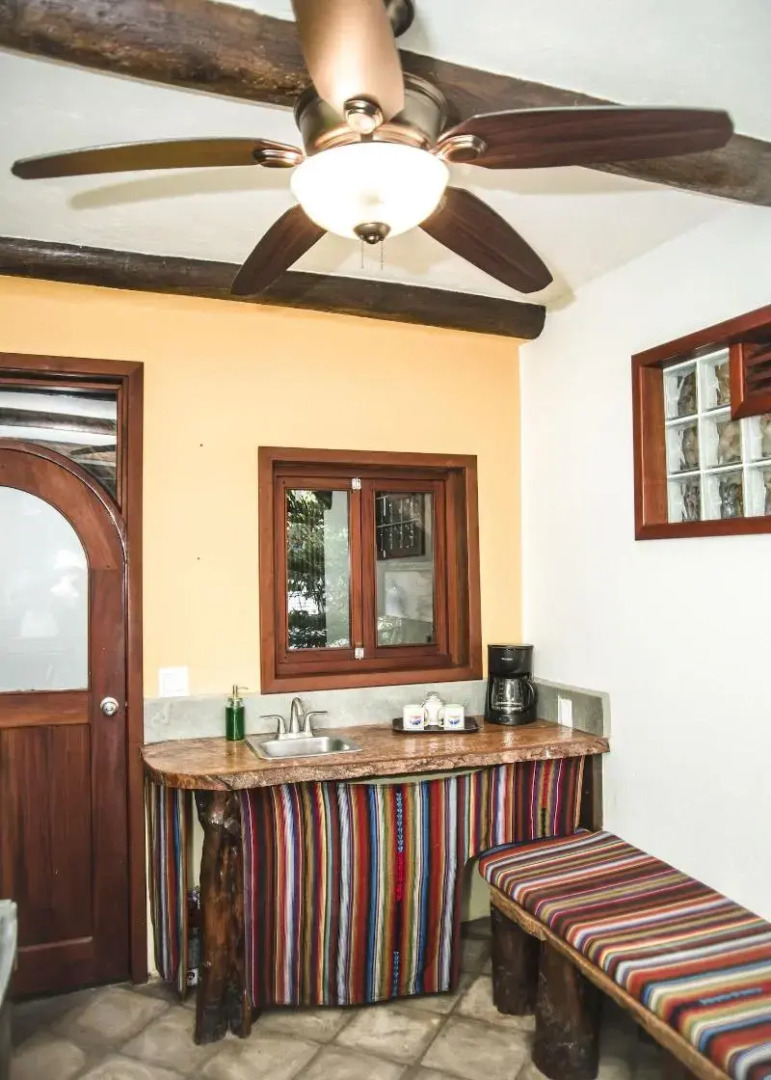 Tranquilseas Eco Lodge & Dive Center