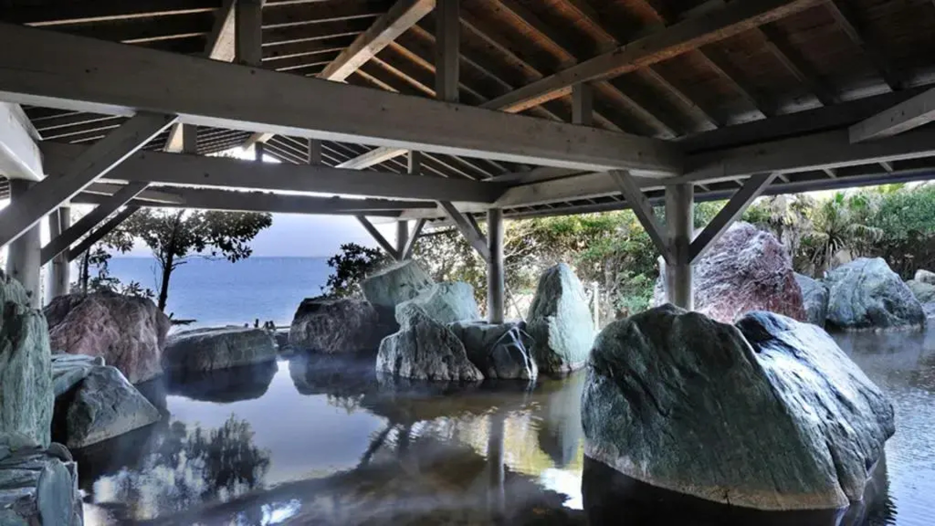 Ryugujo Spa Hotel Mikazuki Fujimitei