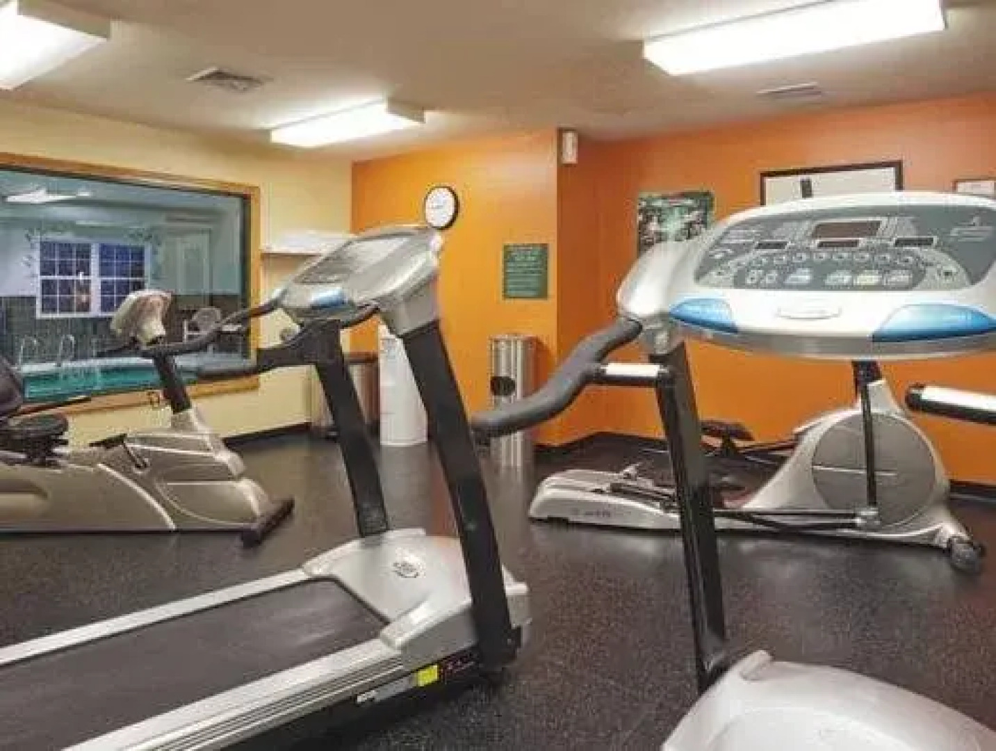 Country Inn & Suites By Carlson Rochester - Henrietta, NY