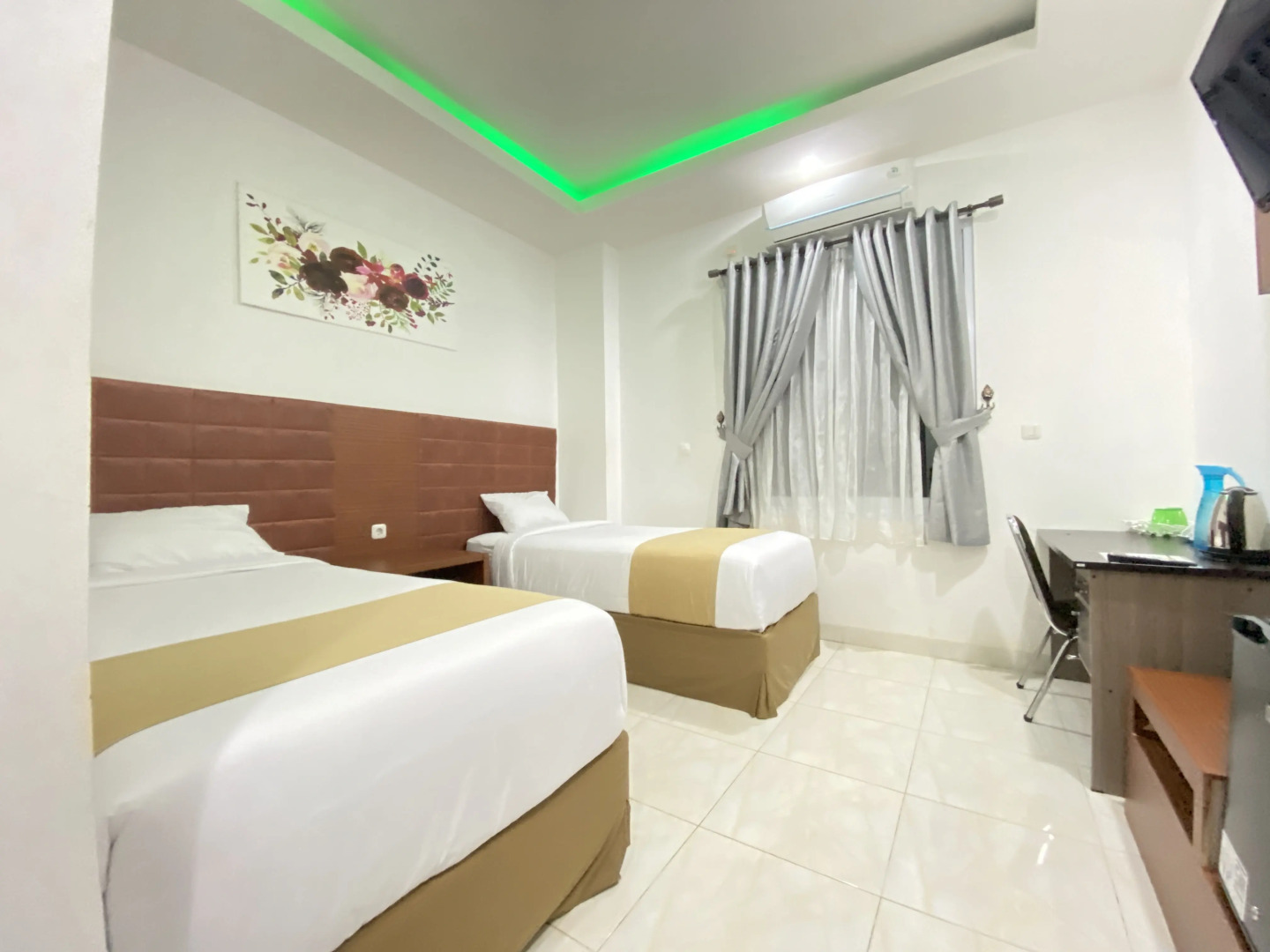 Hotel Tonapa Prince Sorowako Mitra RedDoorz