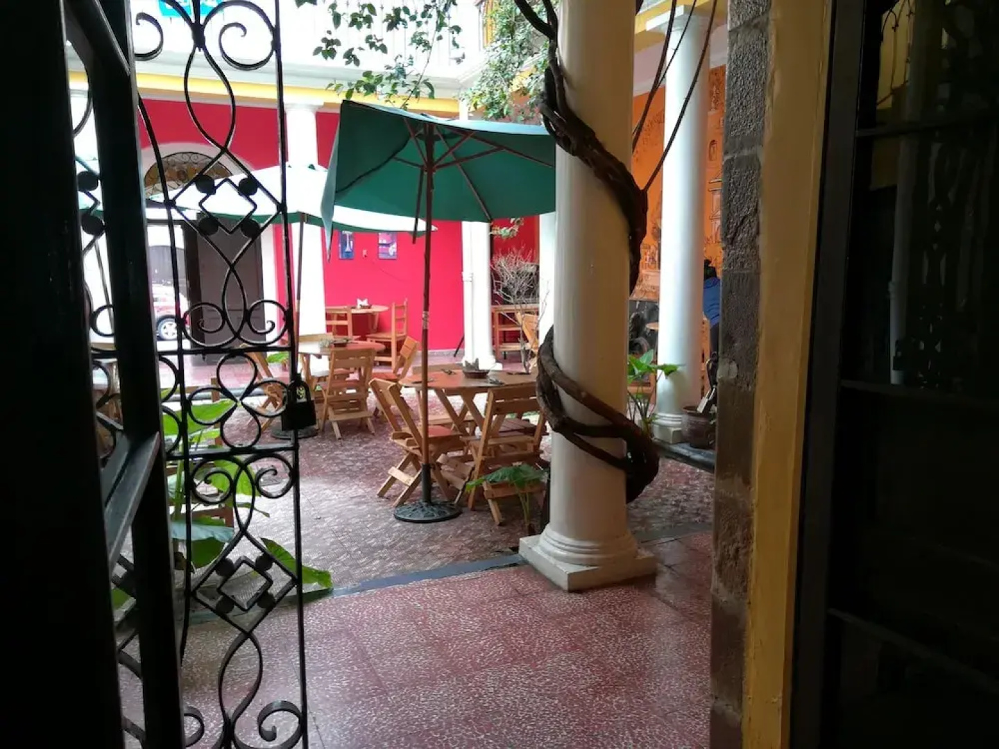 Colors House Hostel