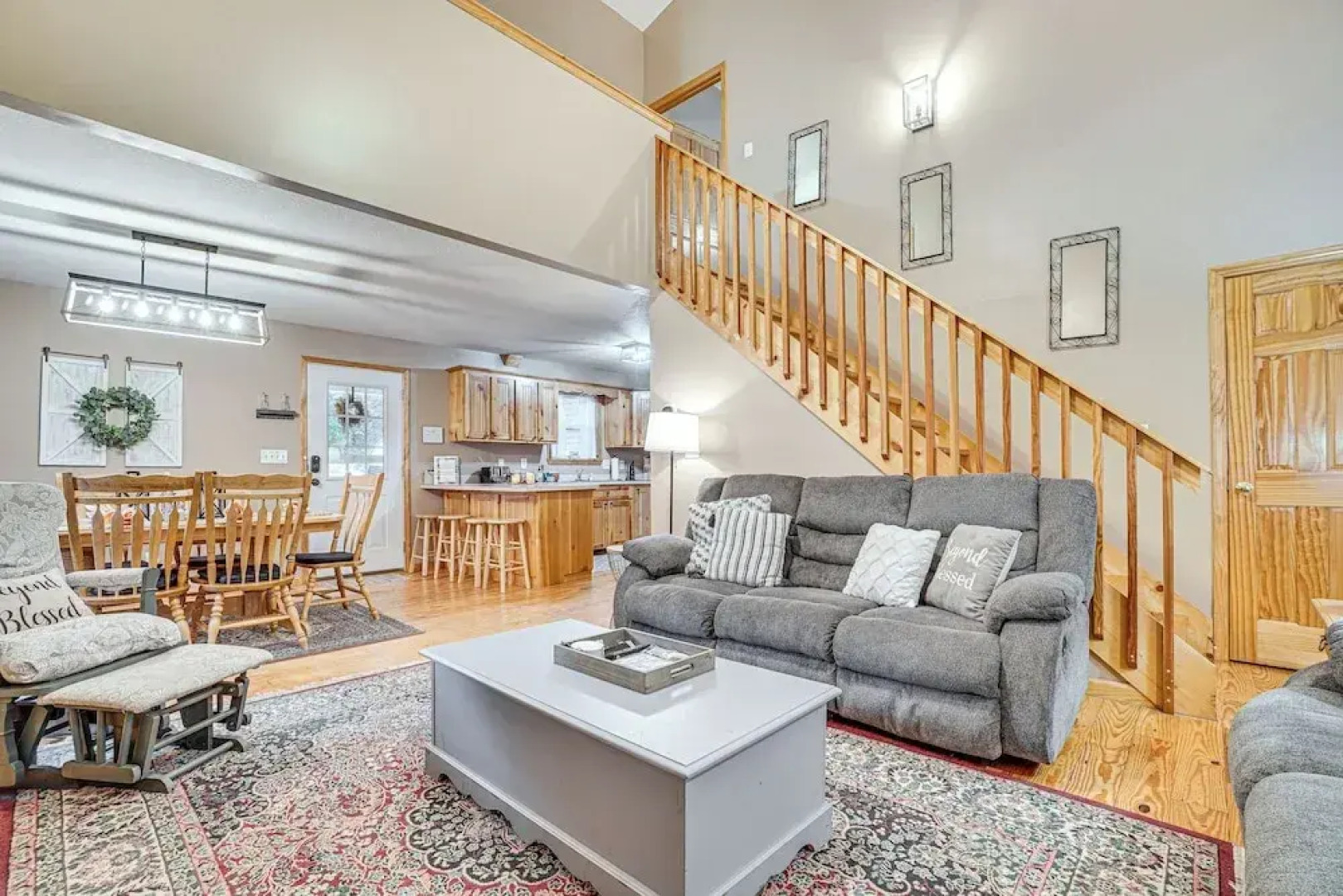 Spacious Home in Helen w/ Porch & Balcony!