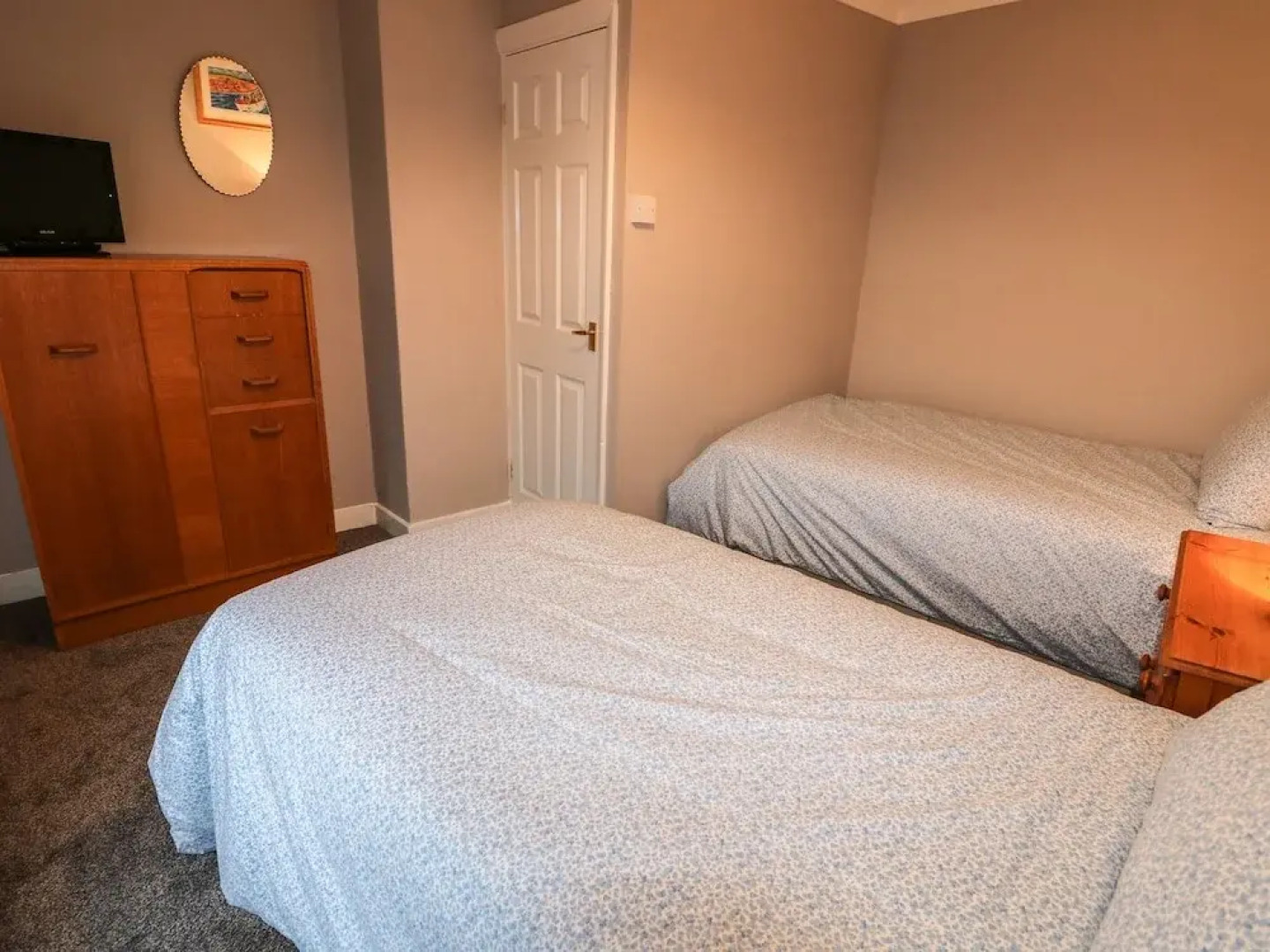 Cottage on the Square