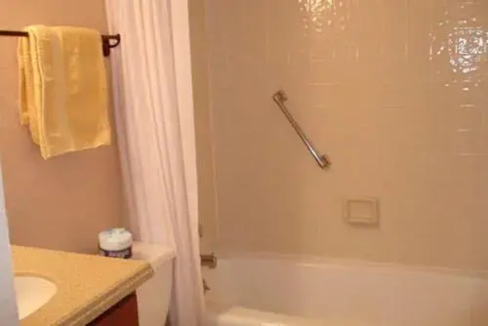 Alamanda Villa on Holmes Beach