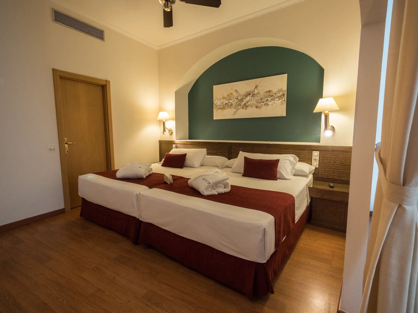 Senator Cádiz Spa Hotel