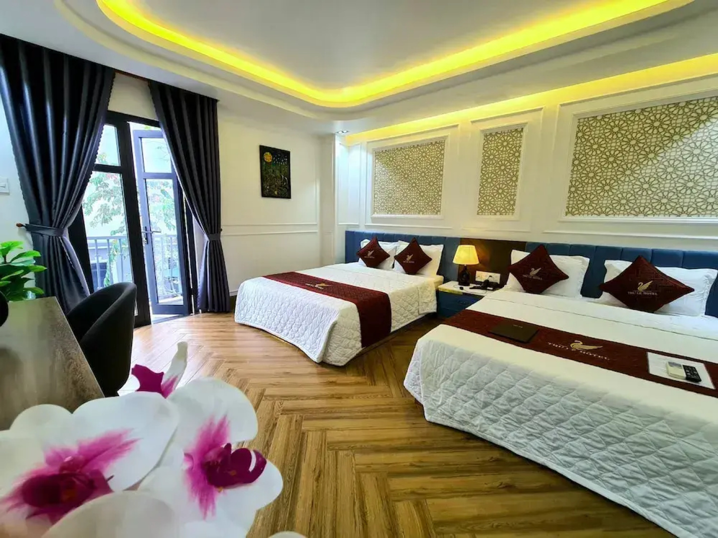 Thu Le Hotel