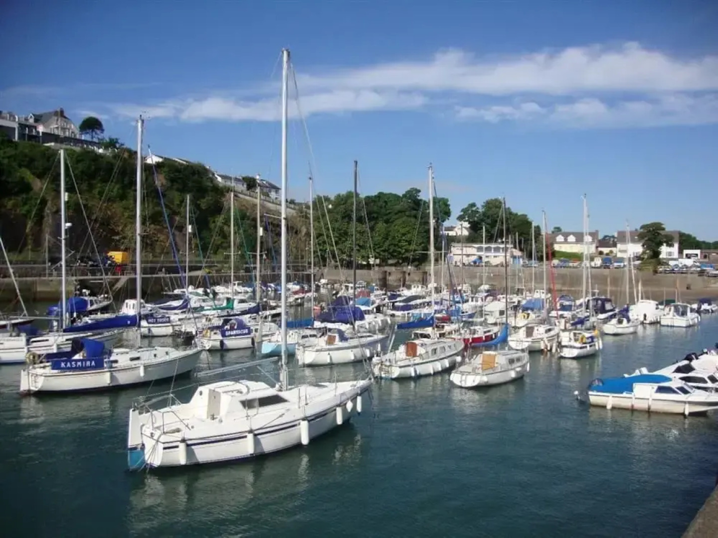 Wonderful Holiday Home With Beautiful Views and Sliding Doors to a Luxury Terrace