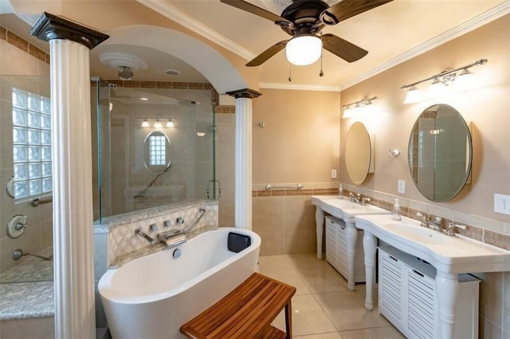 Experience The Ultimate in Luxury Living