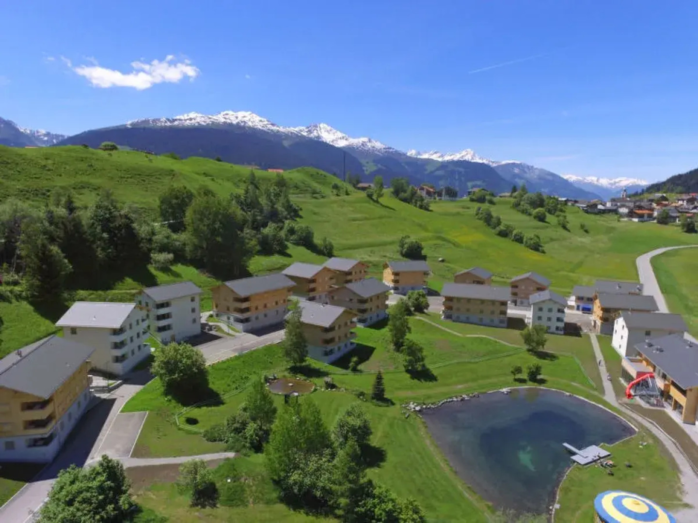 Pradas Resort - 2.5 Zimmer Premium